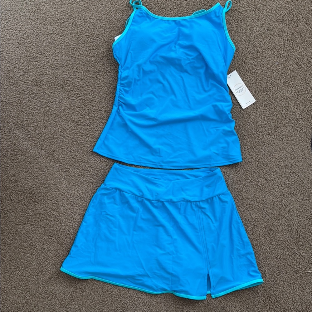 L Women's Blue Tankini Swim Set